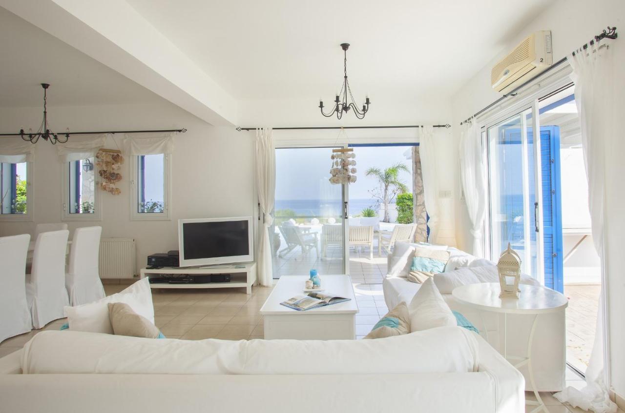 Mimoza Seafront Villa Protaras Exterior photo
